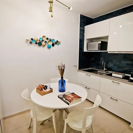 Bovio 33 Napoli Art Apartment Buitenkant foto
